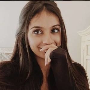 Meet your Posher, Talya